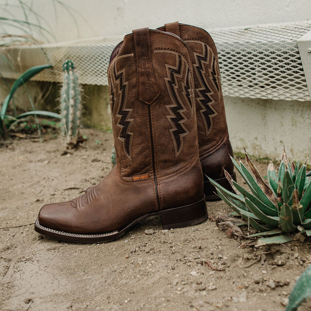 Everyday cowboy boots best sale