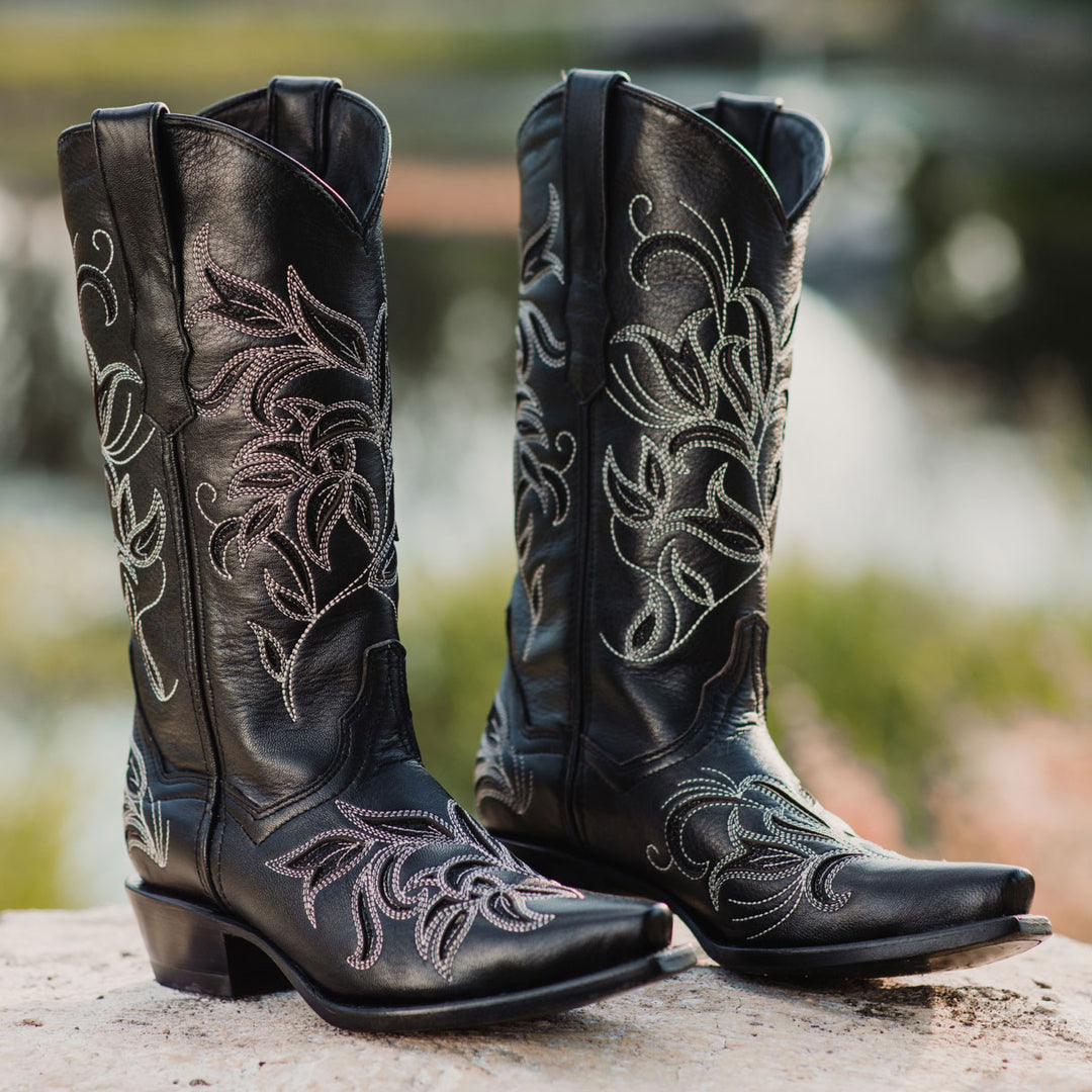 Soto Boots Womens Floral Embroidered Inlay Cowgirl Boots M50049 Black Soto Boots